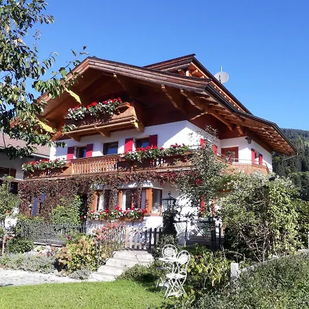 Apartamento Haus Erika Brixen im Thale
