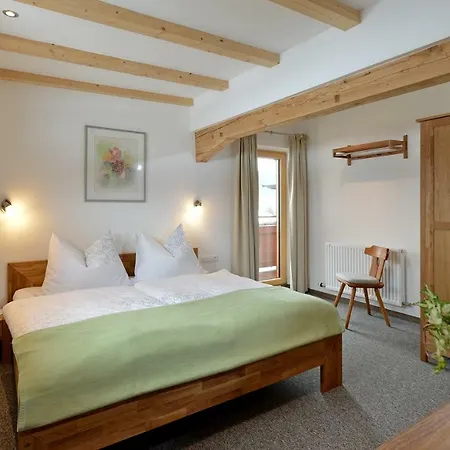 Haus Erika Brixen im Thale